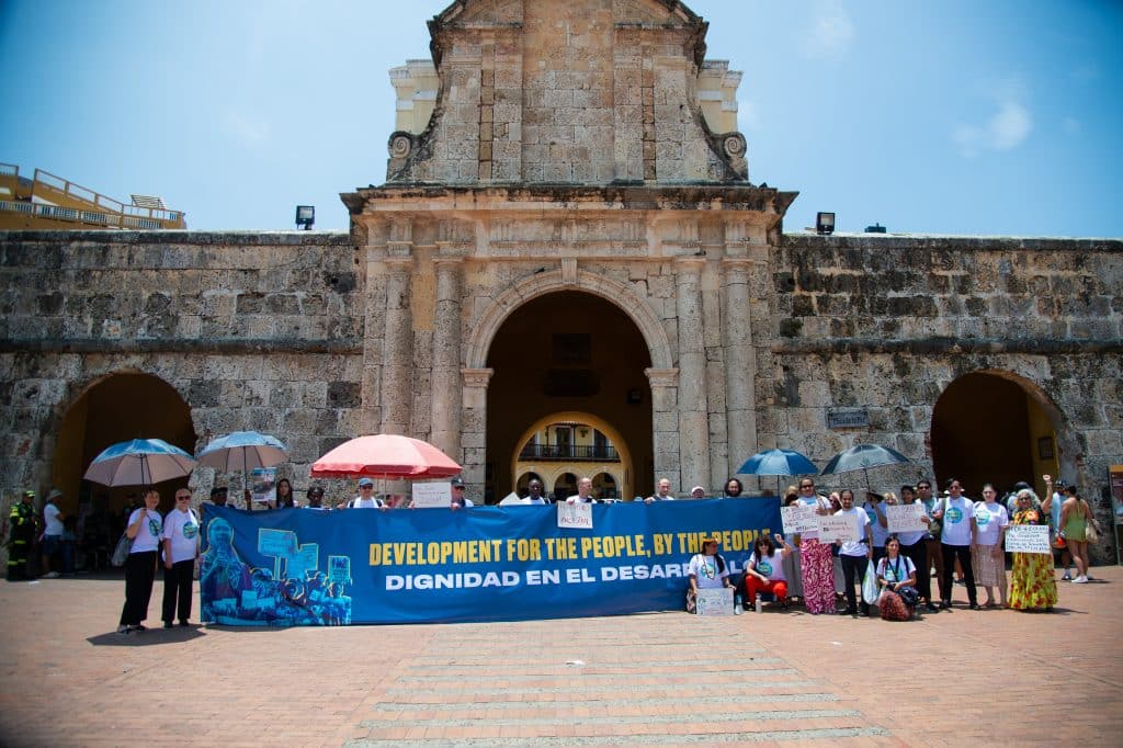 2023.09.05 Mobilization action during the Finance in Common Summit. Credit Barros Sebastian (5) 2023.09.05 Mobilization action during the Finance in Common Summit. Credit Barros Sebastian (5)