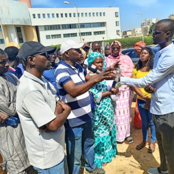Senegal: 26 people arrested for peacefully discussing how to demand fair compensation in the context of a train project