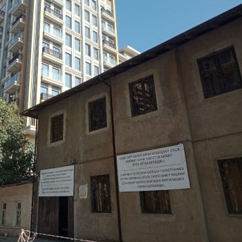 Uzbekistan: local activist fights against imminent forced evictions